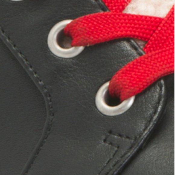 Kenneth Cole Leather Waterproof Booties - Picture 3 of 8